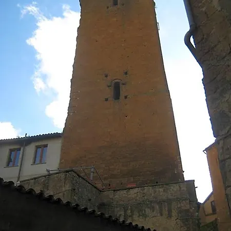 Alojamento de Acomodação e Pequeno-almoço Torre Polidori 3*